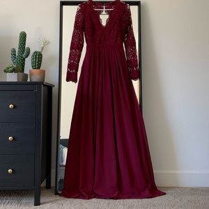 Lulu’s “Awaken My Love” Long-sleeved Maxi Dress